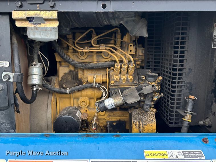image for item EN5640 Miller Big Blue 300 Pro Cat CC/CV welder/generator