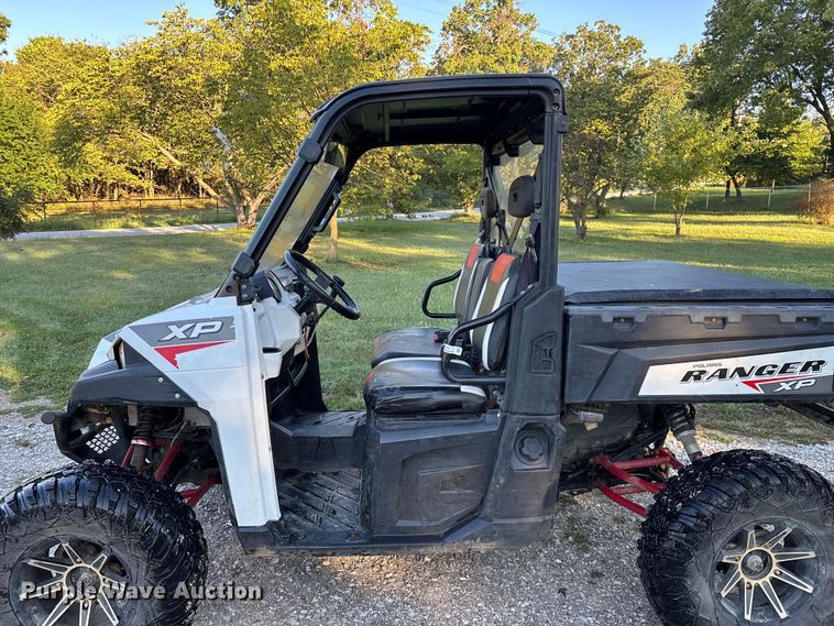 image for item EN5650 2014 Polaris XP 900 EFI utility vehicle