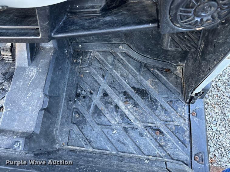 image for item EN5650 2014 Polaris XP 900 EFI utility vehicle