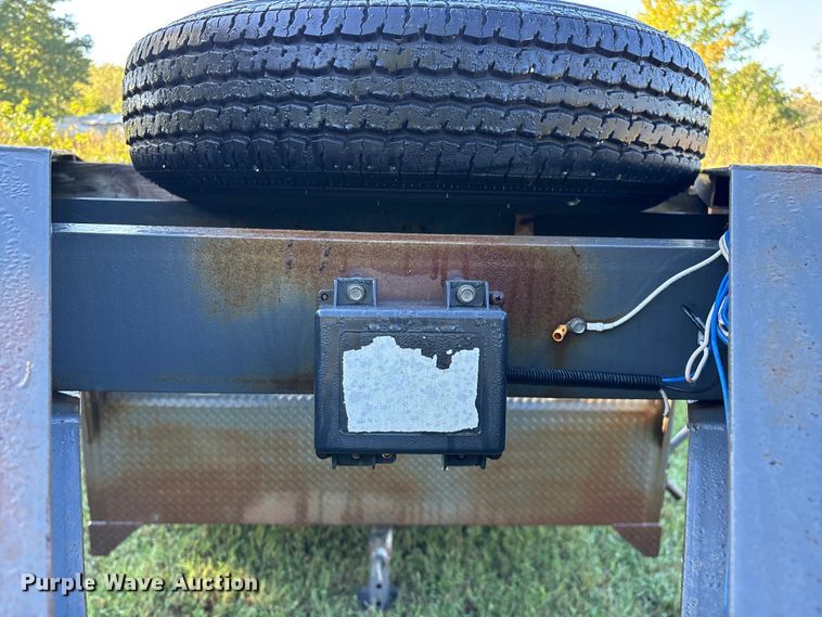 image for item EN5654 2015 Friesen Trailers equipment trailer