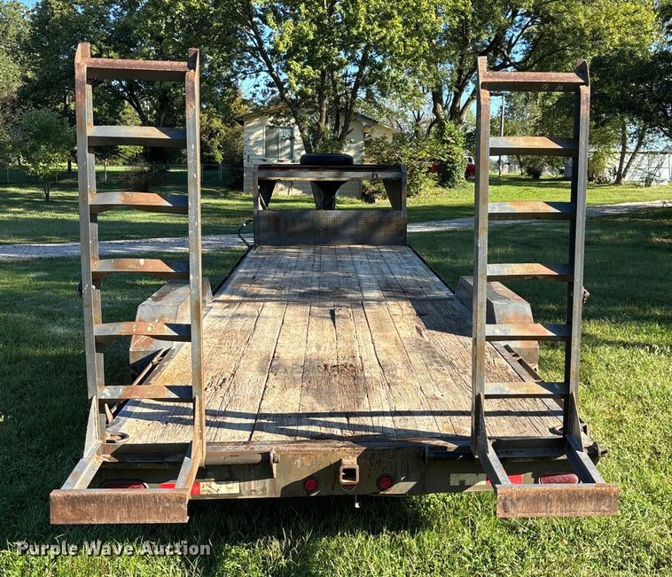 image for item EN5654 2015 Friesen Trailers equipment trailer