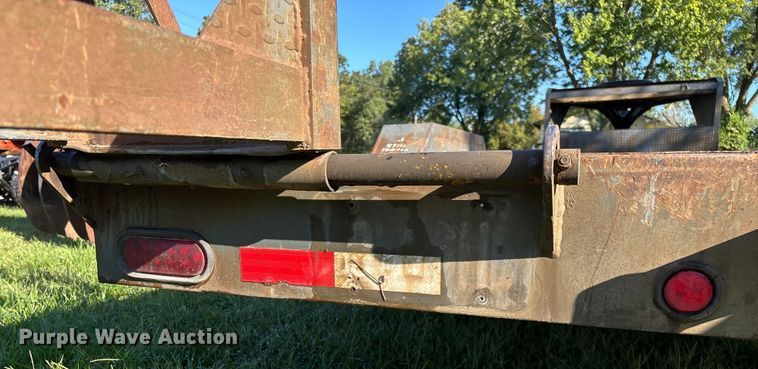 image for item EN5654 2015 Friesen Trailers equipment trailer