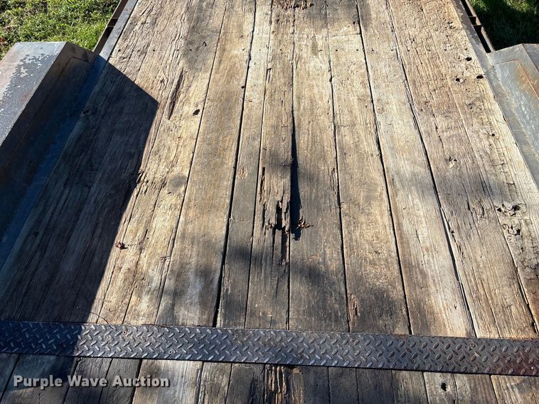 image for item EN5654 2015 Friesen Trailers equipment trailer