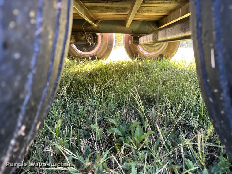 image for item EN5654 2015 Friesen Trailers equipment trailer