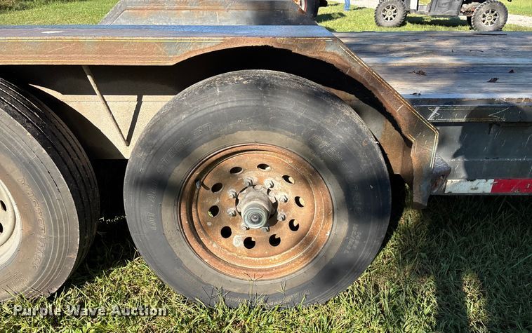 image for item EN5654 2015 Friesen Trailers equipment trailer