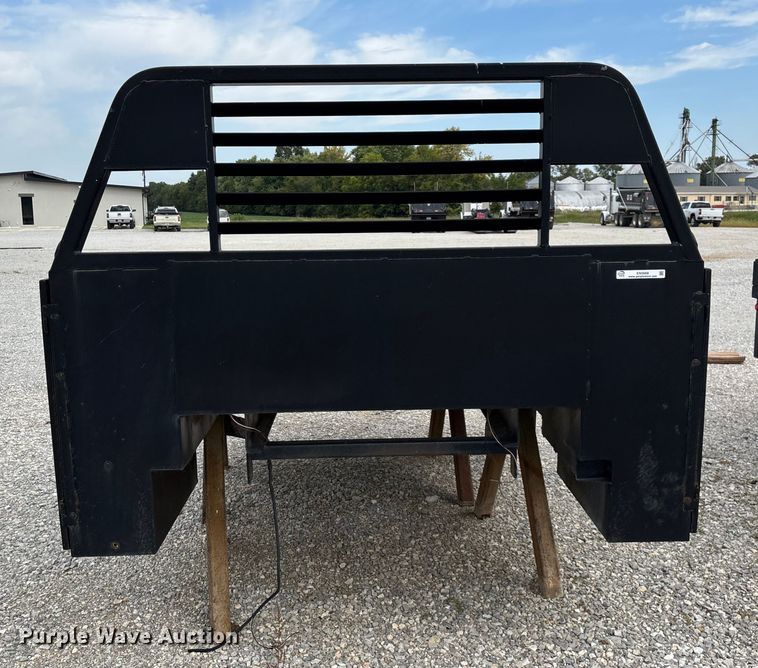 image for item EN5668 Flatbed