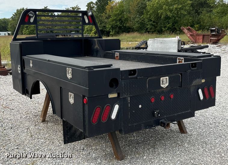 image for item EN5668 Flatbed