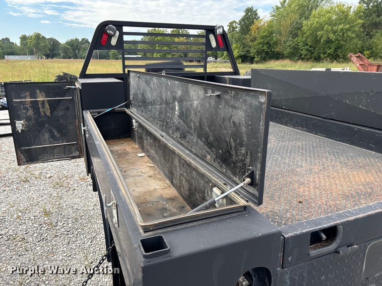 image for item EN5668 Flatbed