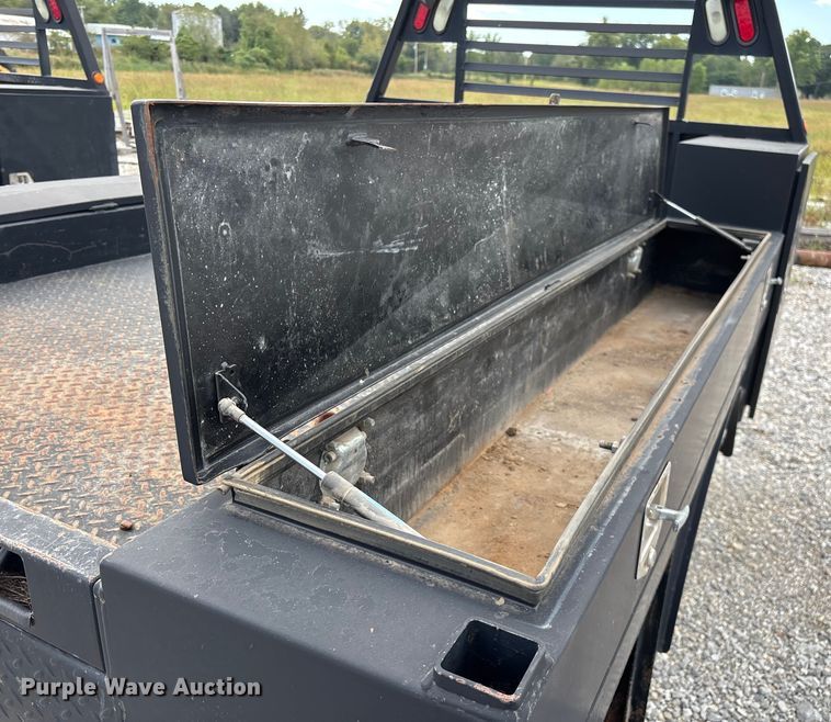 image for item EN5668 Flatbed