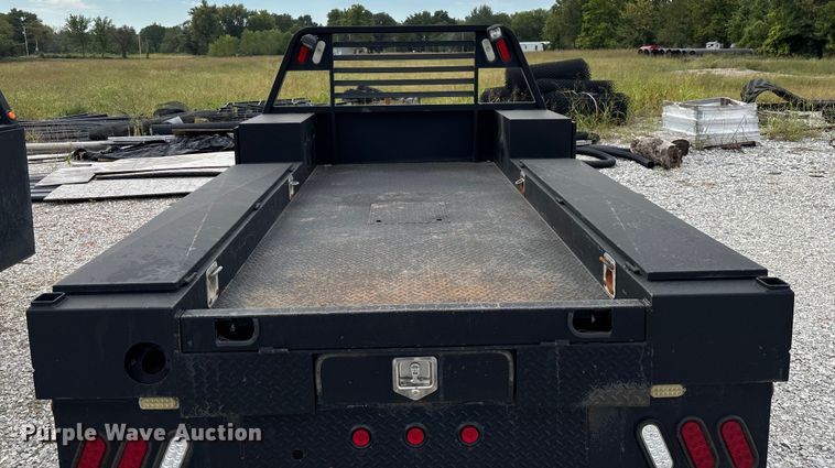 image for item EN5668 Flatbed