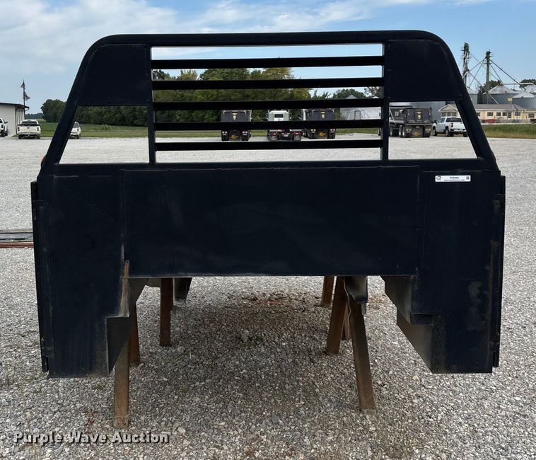 image for item EN5669 Flatbed