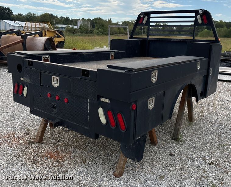 image for item EN5669 Flatbed