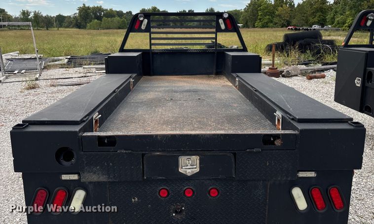 image for item EN5669 Flatbed