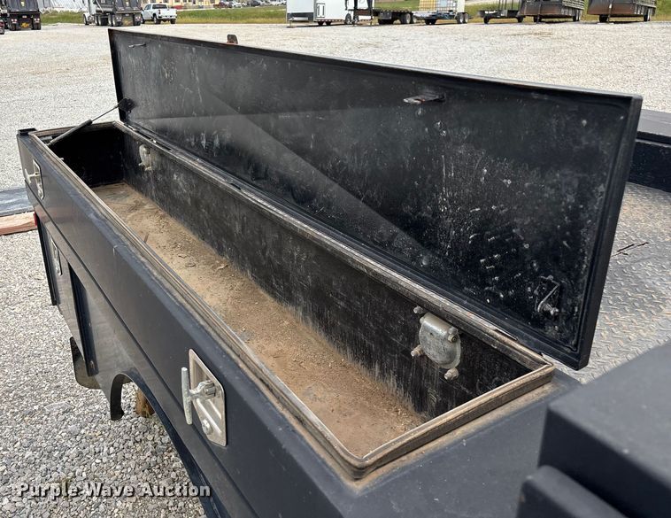 image for item EN5669 Flatbed