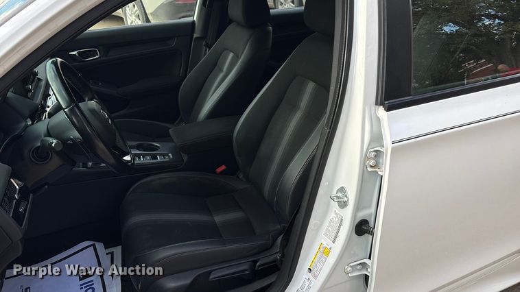 image for item EO1638 2023 Honda Civic Sport 