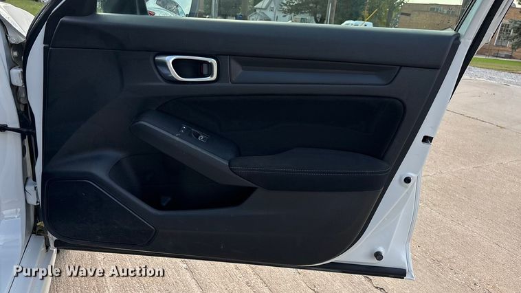 image for item EO1638 2023 Honda Civic Sport 