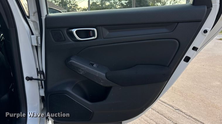 image for item EO1638 2023 Honda Civic Sport 