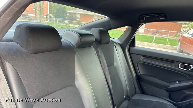 image for item EO1638 2023 Honda Civic Sport 