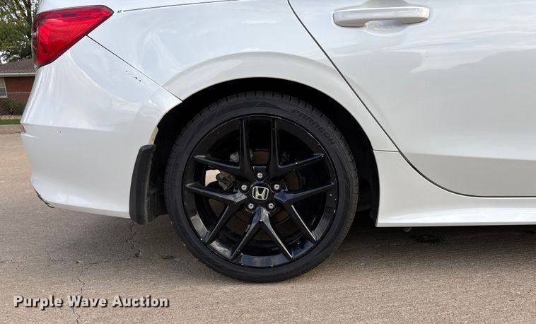 image for item EO1638 2023 Honda Civic Sport 