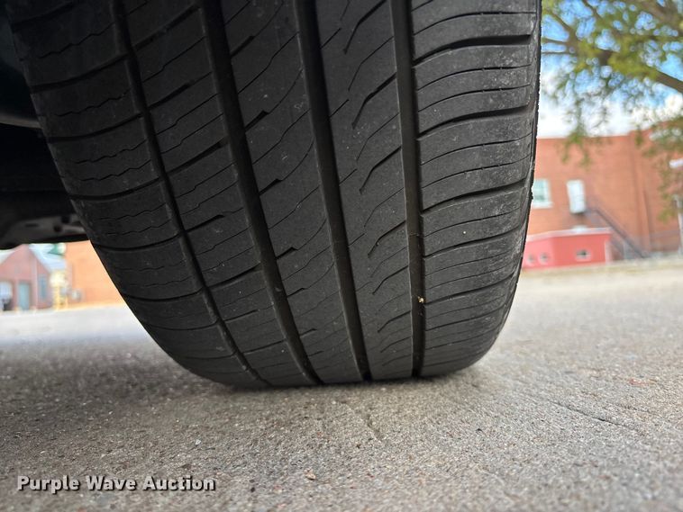 image for item EO1638 2023 Honda Civic Sport 