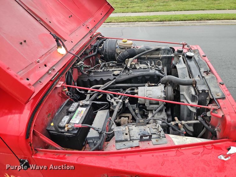 image for item EO4687 1995 Jeep Wrangler SUV