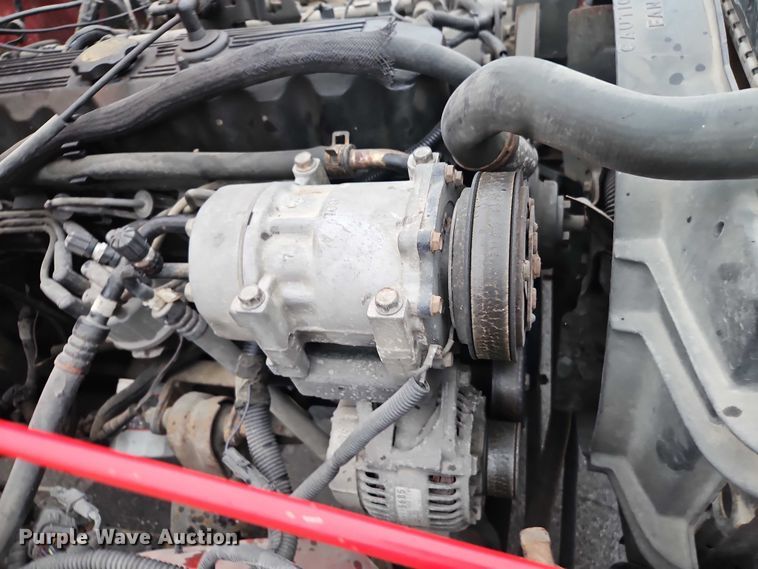 image for item EO4687 1995 Jeep Wrangler SUV