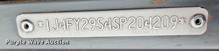 image for item EO4687 1995 Jeep Wrangler SUV