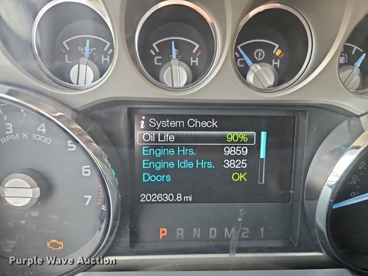 image for item EO4705 2011 Ford F350 Super Duty XLT Crew Cab pickup truck