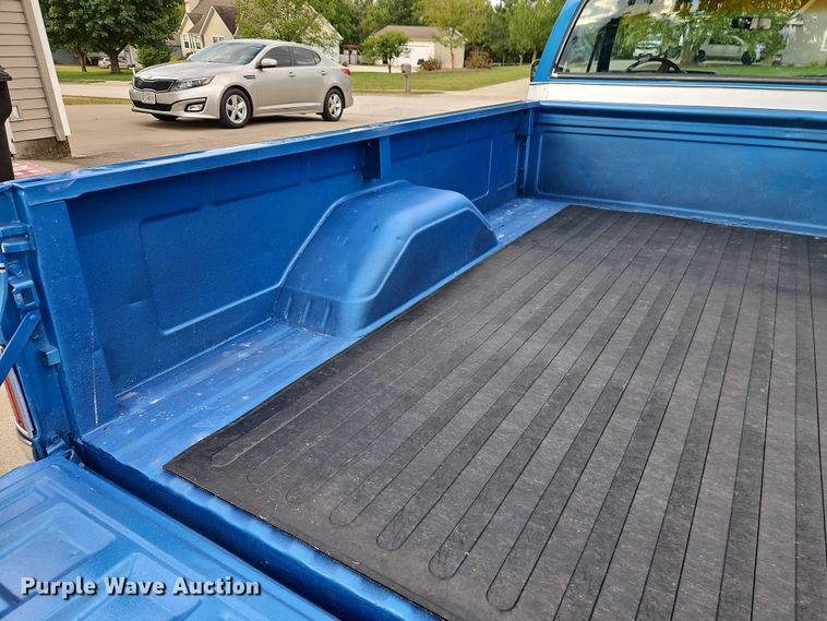 image for item EO4711 1981 Chevrolet Cheyenne K10 pickup truck