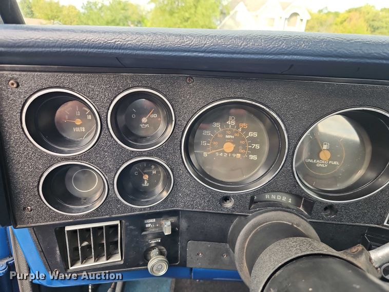 image for item EO4711 1981 Chevrolet Cheyenne K10 pickup truck