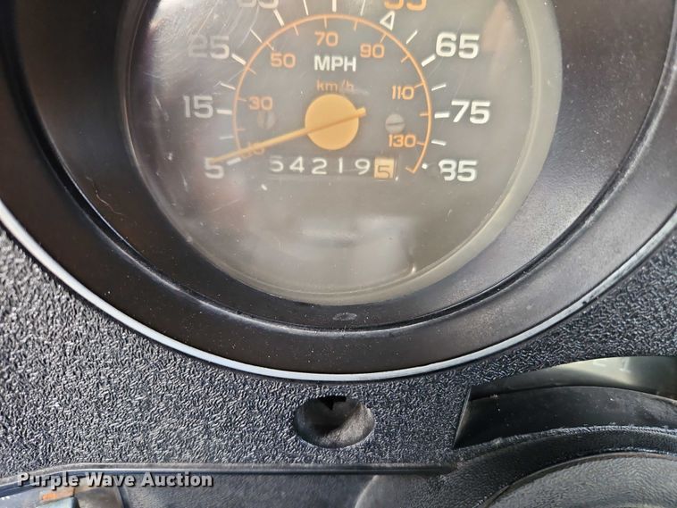 image for item EO4711 1981 Chevrolet Cheyenne K10 pickup truck