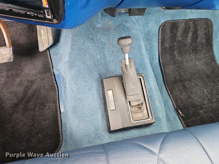 image for item EO4711 1981 Chevrolet Cheyenne K10 pickup truck