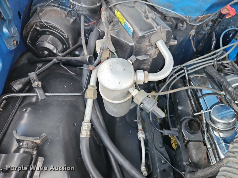 image for item EO4711 1981 Chevrolet Cheyenne K10 pickup truck