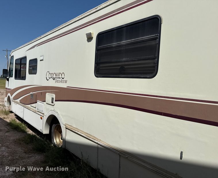 image for item EP0514 1994 Fleetwood Coronado Pace Arrow RV