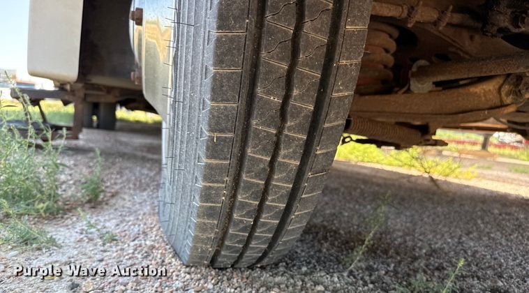 image for item EP0514 1994 Fleetwood Coronado Pace Arrow RV