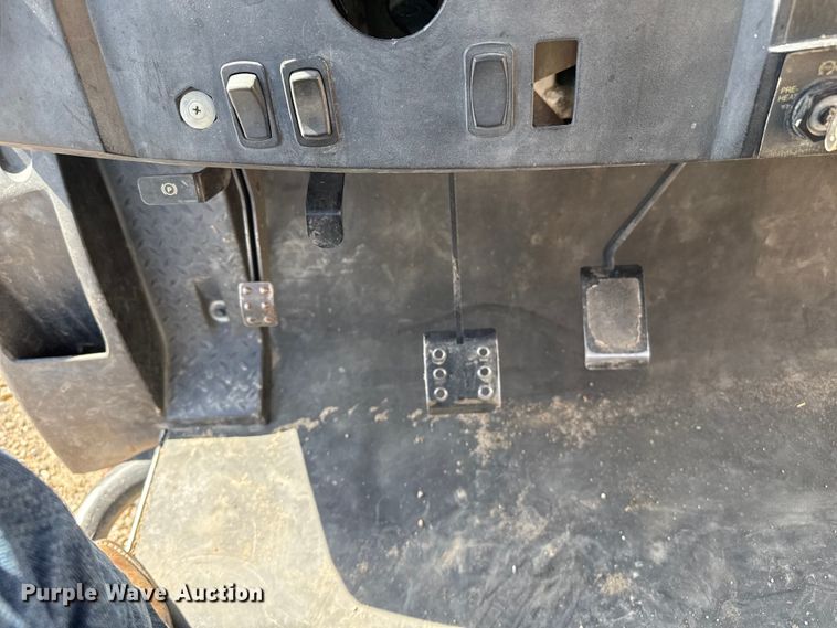 image for item EP0669 2008 Bobcat 2200 utility vehicle