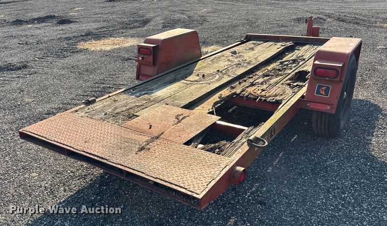 image for item ER0174 2004 Ditch witch S7B tilt deck equipment trailer