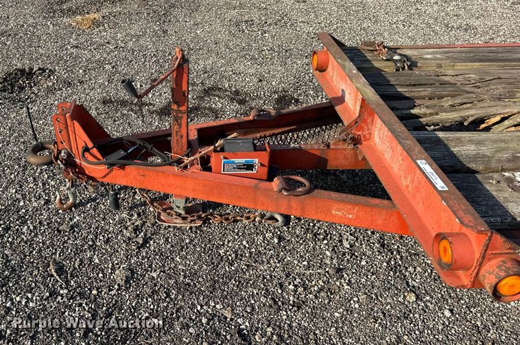 image for item ER0174 2004 Ditch witch S7B tilt deck equipment trailer