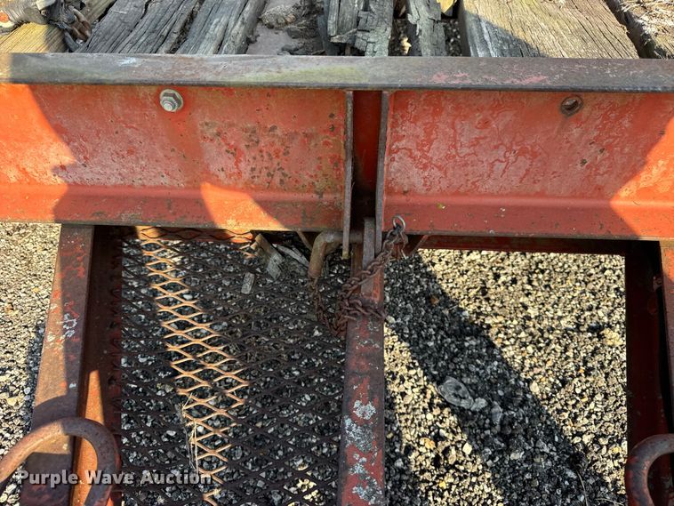 image for item ER0174 2004 Ditch witch S7B tilt deck equipment trailer