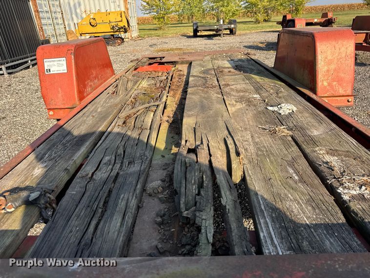 image for item ER0174 2004 Ditch witch S7B tilt deck equipment trailer