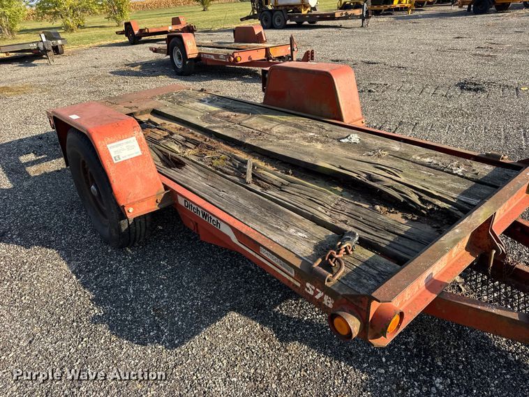 image for item ER0174 2004 Ditch witch S7B tilt deck equipment trailer