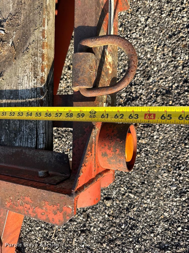 image for item ER0174 2004 Ditch witch S7B tilt deck equipment trailer