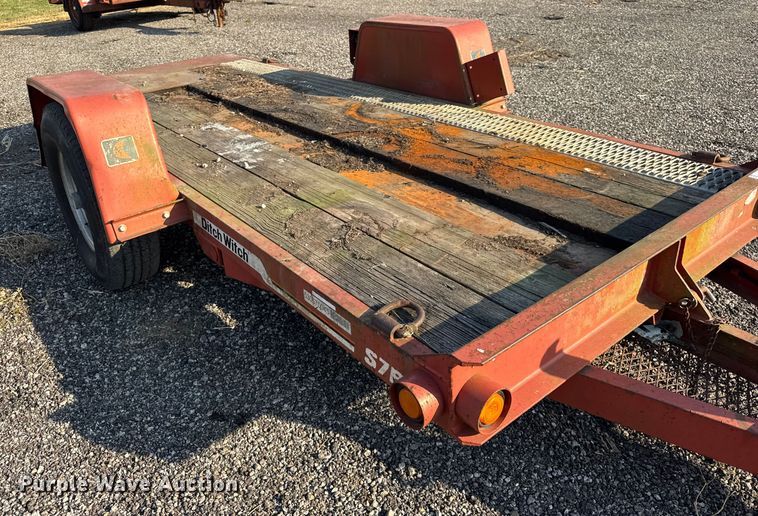 image for item ER0176 2005 Ditch witch S7B tilt deck equipment trailer