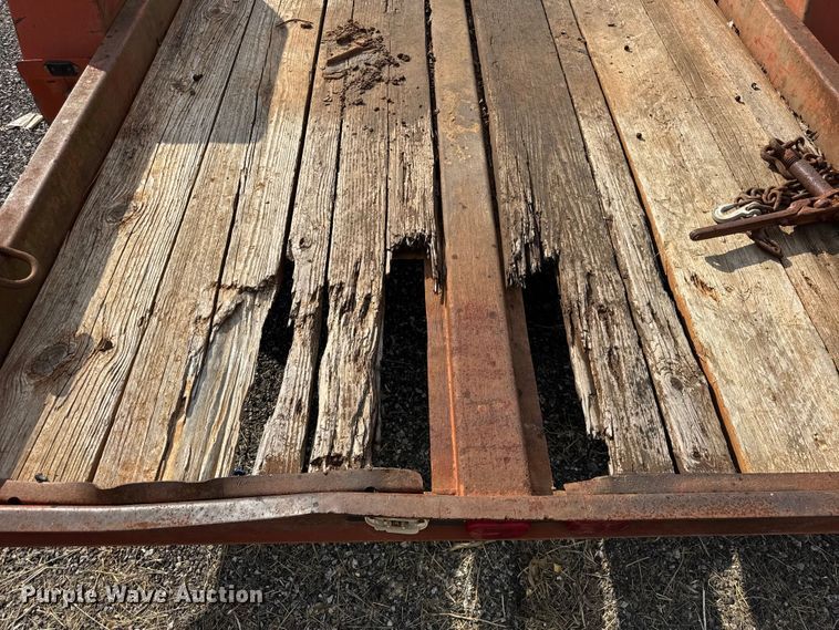 image for item ER0177 1988 Ditch witch S4A tilt deck equipment trailer