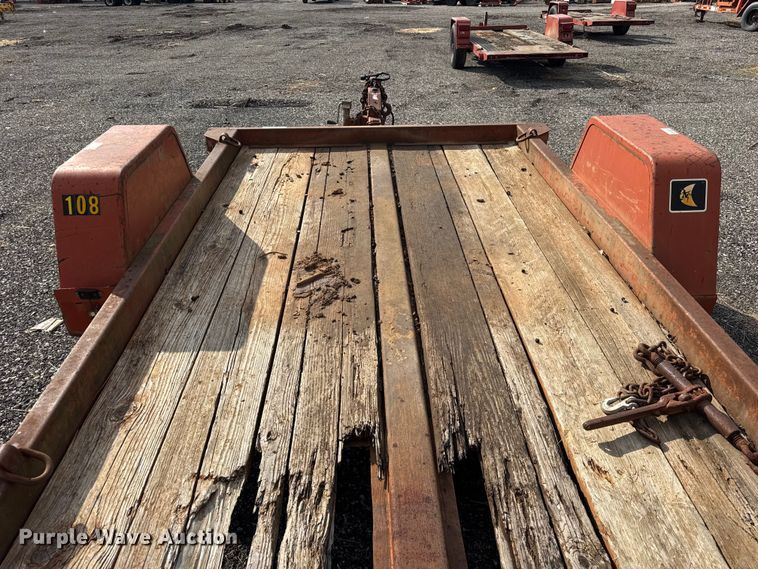 image for item ER0177 1988 Ditch witch S4A tilt deck equipment trailer