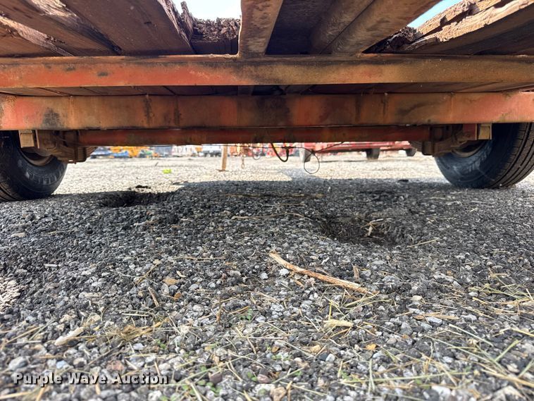 image for item ER0177 1988 Ditch witch S4A tilt deck equipment trailer