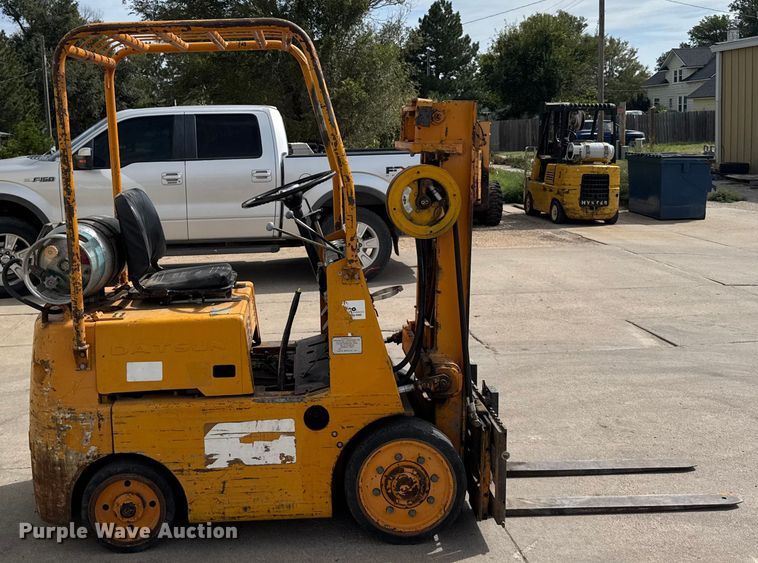 image for item ER2490 Carson CFG103-1 forklift