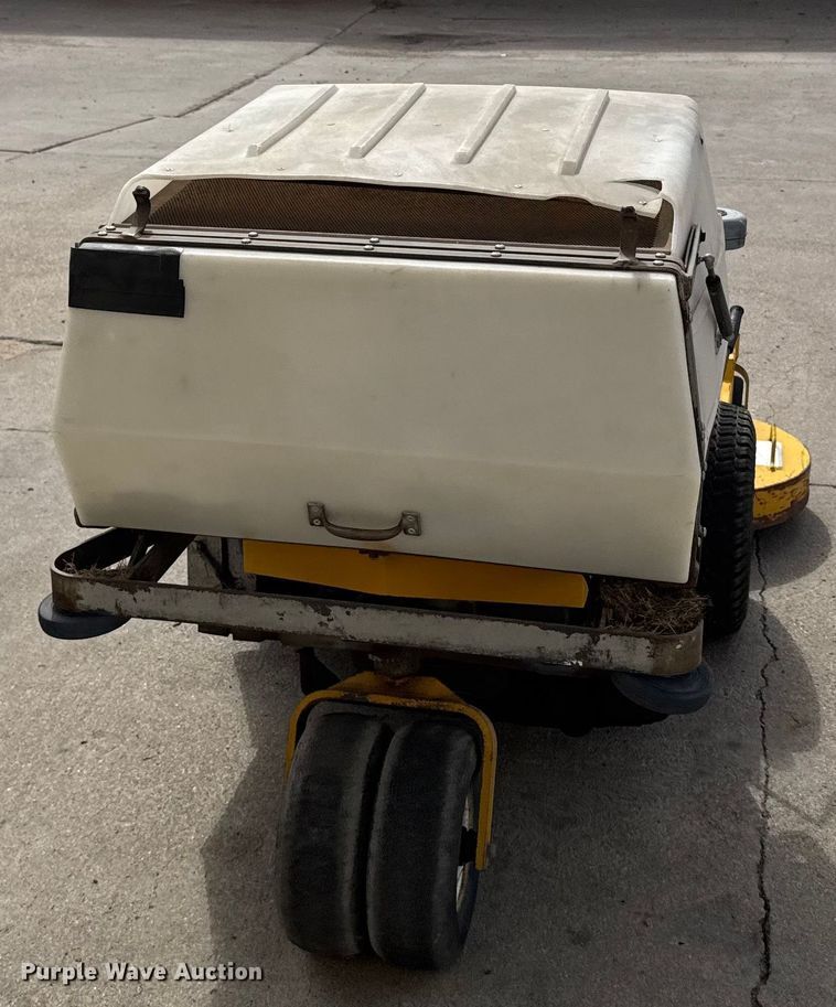 image for item ER2491 Walker ZTR lawn mower