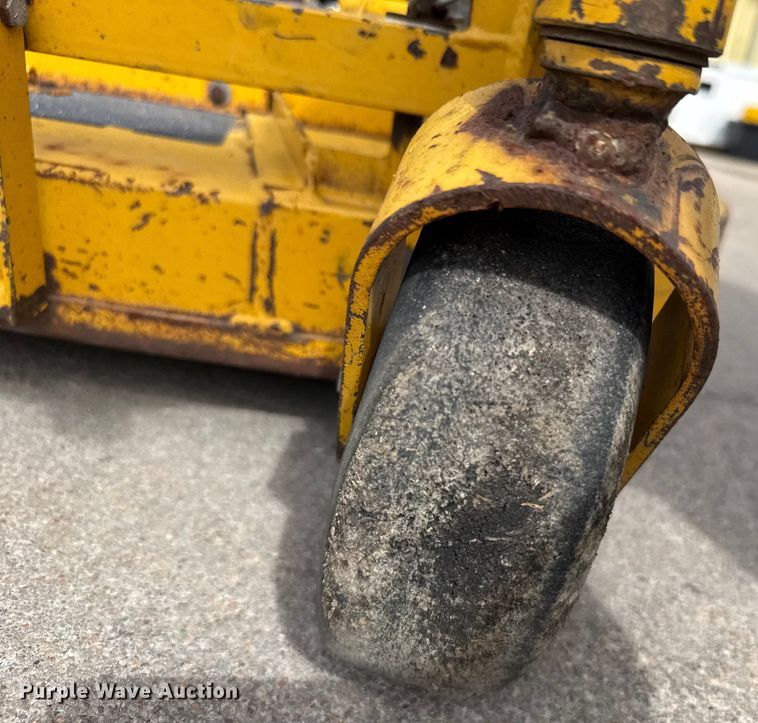 image for item ER2491 Walker ZTR lawn mower