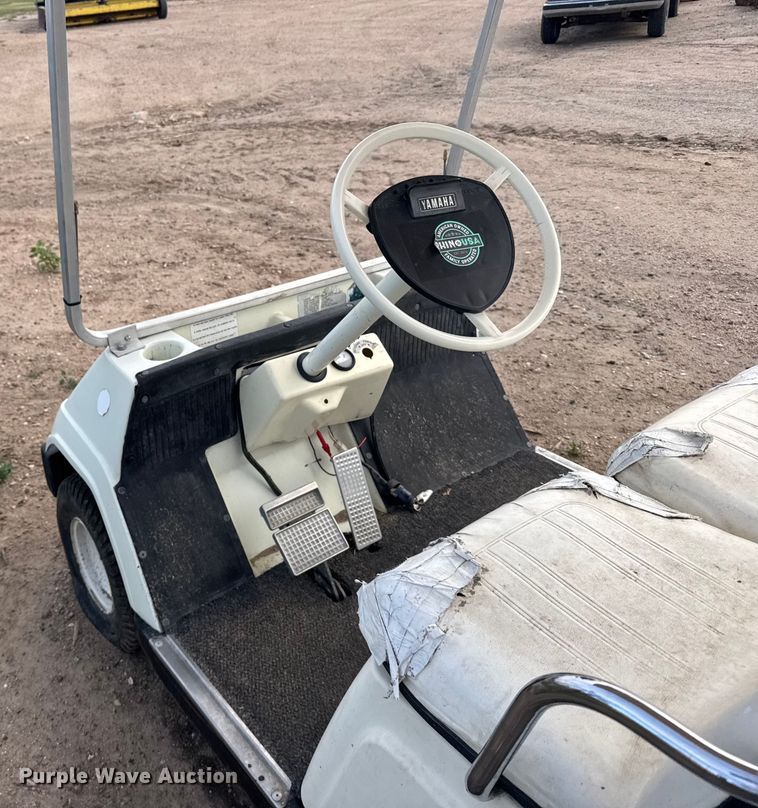 image for item ER2494 Yamaha golf cart